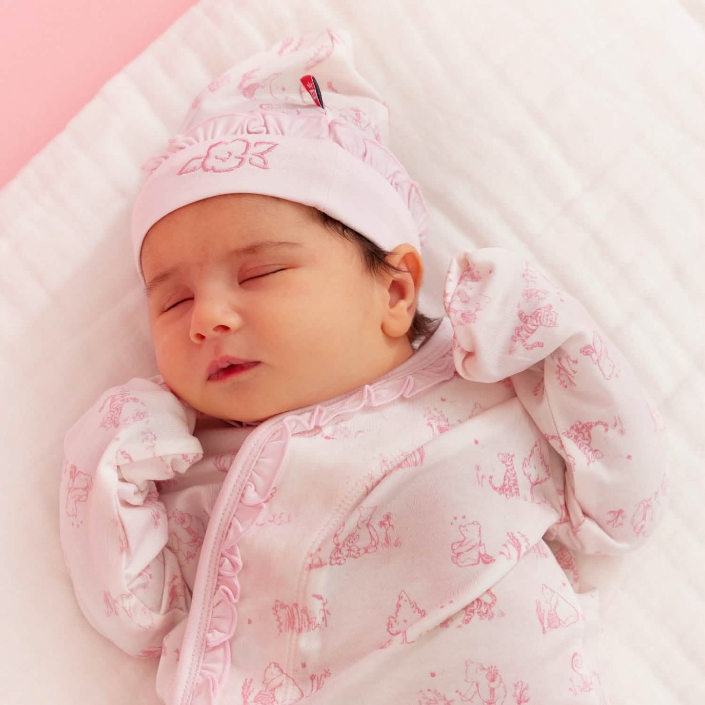 Magnetic me Disney | Magnetic Me sweeter than hunny magnetic cozy sleeper gown + hat set